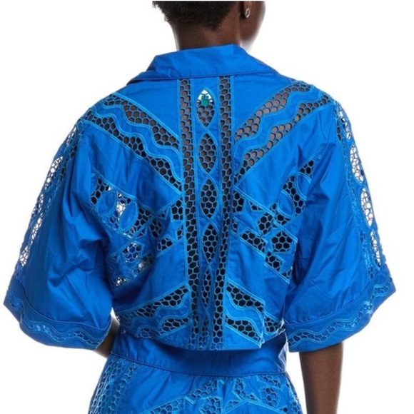 Farm Rio Striped Richelieu Blouse NWOT Tie Front Eyelet Women’s Size M Blue - Picture 2 of 5